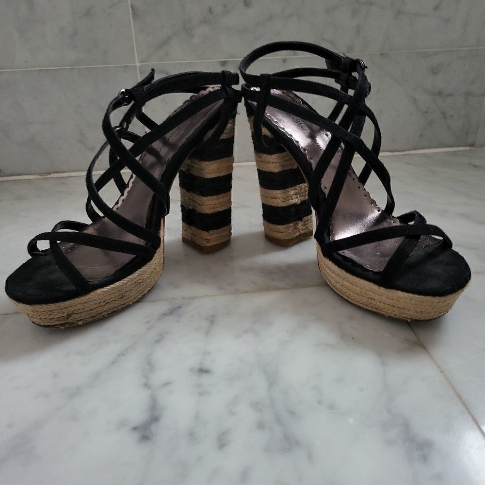 Lulu Townsend Shoes Size 8